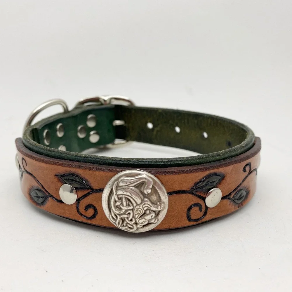 Tooled Leather Celtic Dog Medallion Dog Collar Tan‎ Green Silver